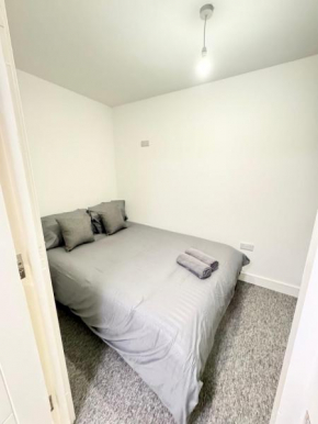 Small Double Room Westbury-on-Trym